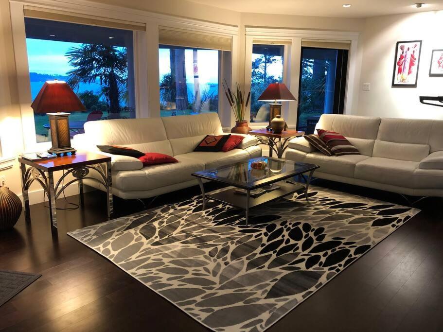 Saanichton Waterfront 2Br Suite With Superb Views Buitenkant foto